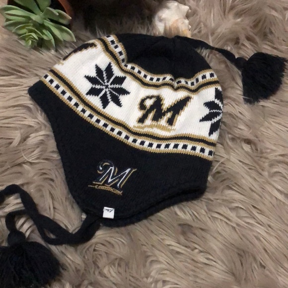 Youth Milwaukee Brewers Winter Hat-Navy-Ear Flap Style with Tassels-GUC-Acrylic - Picture 3 of 10